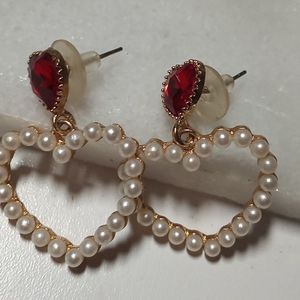 Pearl heart drop earrings